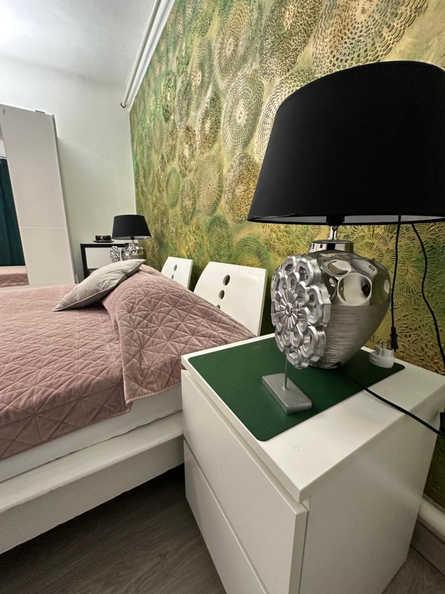 Airport17 B&B Vecsés Eksteriør billede